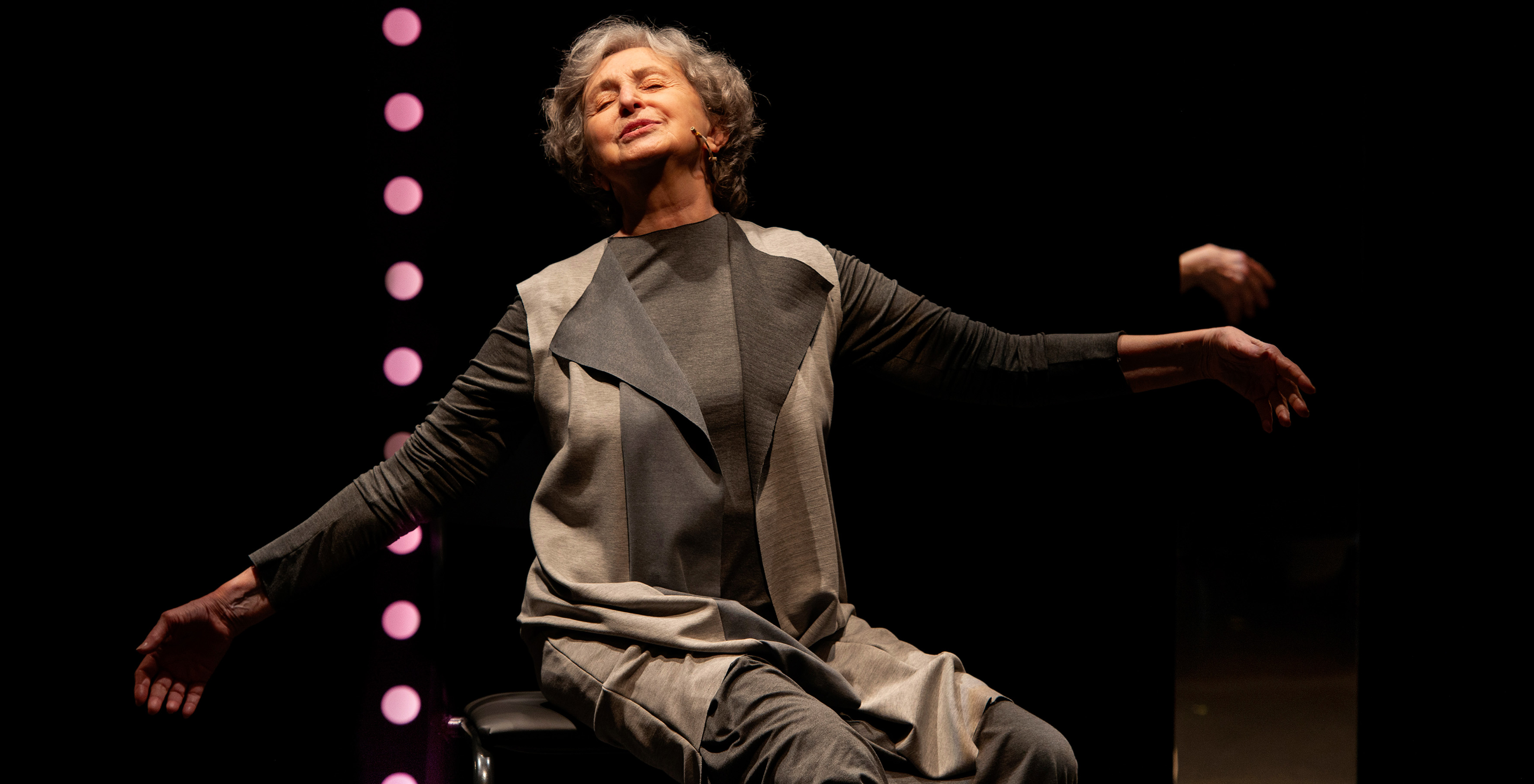 Ana Lúcia Torre reestrena 'Olhos nos Olhos' con obra de Chico Buarque