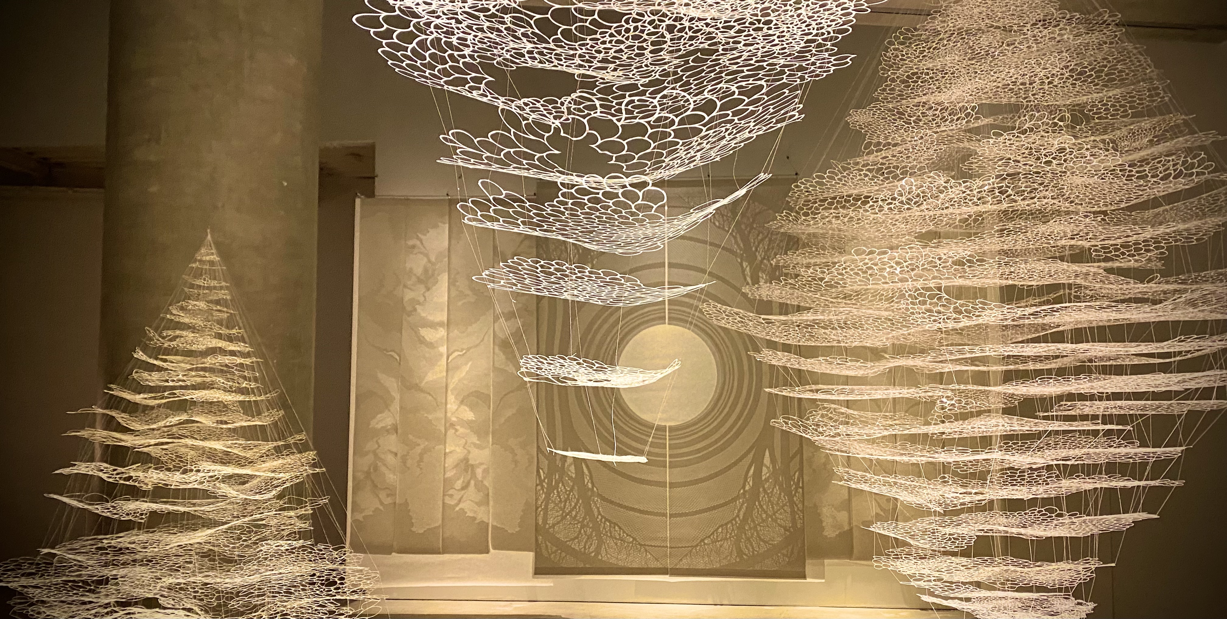 Japan House explora el color blanco en 'Shiro: una escala de matices'